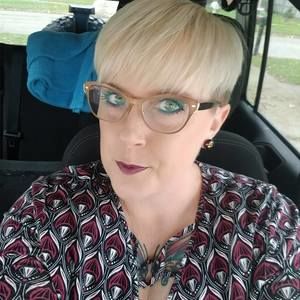 Meet your Posher, Jacqueline